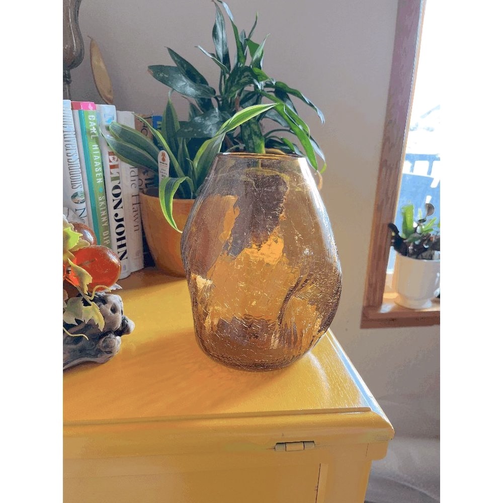 Vintage Pilgrim 90 Honey Indented Crackle Glass Vase 1951